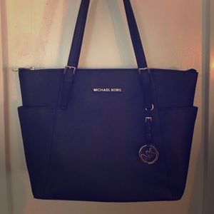 Michael Kors Tote